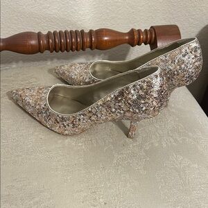 White House Black Market Gold Sequin Pointed-Toe Kitten Heels